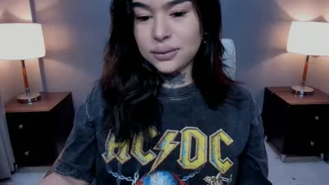 Snapshot of hubadera chatting on 20, 10, 2025 hubadera online show from 20, 10, 2025