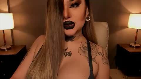 Snapshot of hubadera chatting on 21, 10, 2025 hubadera online show from 21, 10, 2025