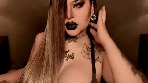 Snapshot of hubadera chatting on 9, 11, 2025 hubadera online show from 9, 11, 2025