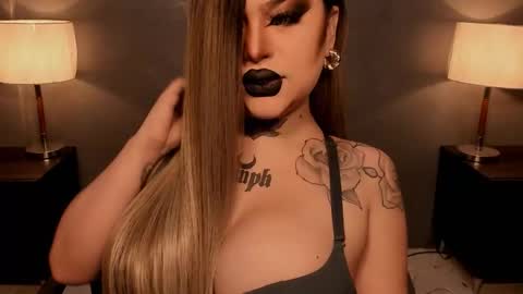 Snapshot of hubadera chatting on 19, 11, 2025 hubadera online show from 19, 11, 2025