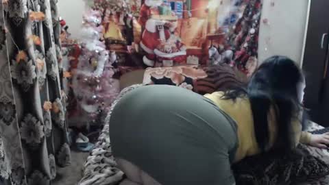 hugeassdevil online show from 8, 2, 2025