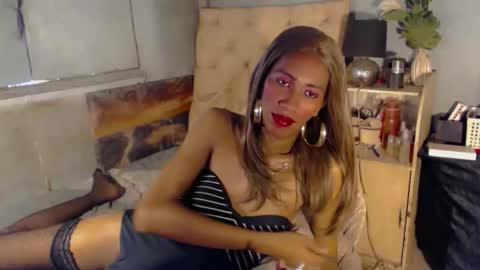 hugecock_caramel online show from 11, 6, 2026