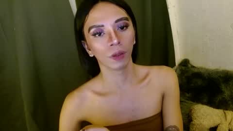 Snapshot of hugecock_caraxx chatting on 19, 12, 2024 Cara online show from 19, 12, 2024