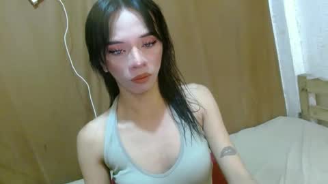 Snapshot of hugecock_caraxx chatting on 28, 10, 2025 Cara online show from 28, 10, 2025