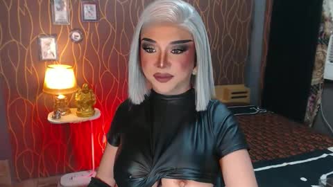 Snapshot of hugecockchristine chatting on 10, 1, 2026 Christine online show from 10, 1, 2026