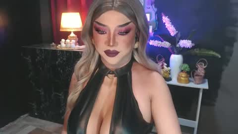 Christine online show from 6, 7, 2026