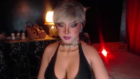 Christine online show from 17, 7, 2026