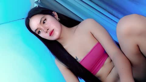 Yhanie online show from 10, 6, 2026