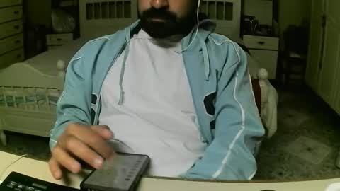 hugeveiny online show from 5, 5, 2026