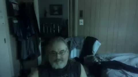 lonely huggy bear online show from 1, 7, 2026
