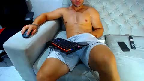 hugo19cm online show from 20, 4, 2026