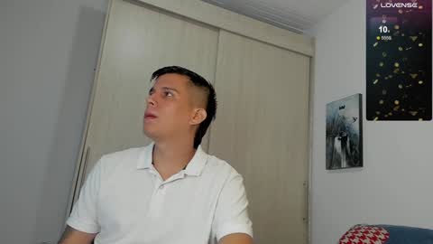 Snapshot of hugosan2 chatting on 15, 1, 2025 Hugo online show from 15, 1, 2025