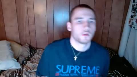 Snapshot of hugsankisses chatting on 30, 11, 2025 hugsankisses online show from 30, 11, 2025