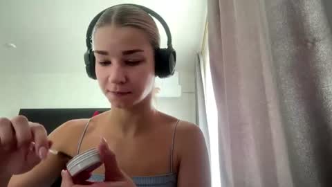 Tessa  online show from 29, 7, 2026