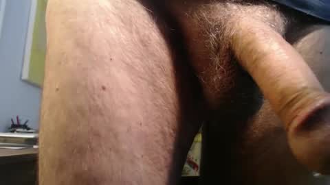 Big uncut cock dripping online show from 26, 9, 2025