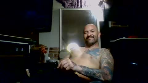 Snapshot of hungherowithoutacape chatting on 28, 6, 2026 hungherowithoutacape online show from 28, 6, 2026