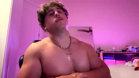 Snapshot of hungkingg22 chatting on 6, 3, 2025 hungkingg22 online show from 6, 3, 2025