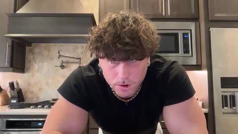 Snapshot of hungkingg22 chatting on 7, 1, 2026 hungkingg22 online show from 7, 1, 2026