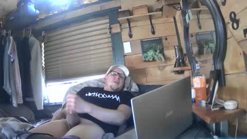 HuingsingleDad79 online show from 4, 12, 2024