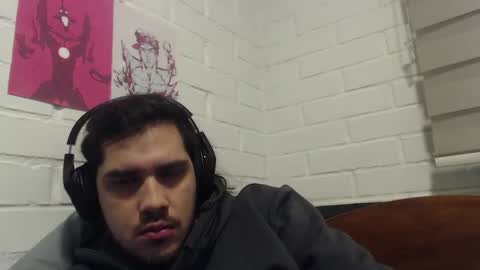 Snapshot of hungweeb chatting on 28, 9, 2025 Rod online show from 28, 9, 2025