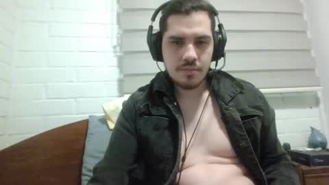 Snapshot of hungweeb chatting on 19, 11, 2025 Rod online show from 19, 11, 2025