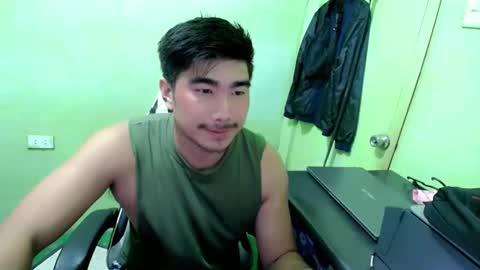 Snapshot of hunkfireman chatting on 13, 5, 2026 ADAM online show from 13, 5, 2026