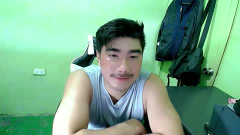 Snapshot of hunkfireman chatting on 15, 5, 2026 ADAM online show from 15, 5, 2026