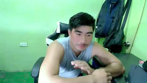 Snapshot of hunkfireman chatting on 15, 5, 2026 ADAM online show from 15, 5, 2026