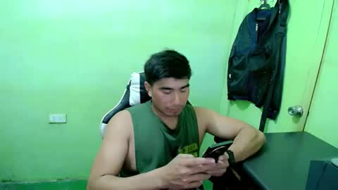 Snapshot of hunkfireman chatting on 25, 5, 2026 ADAM online show from 25, 5, 2026