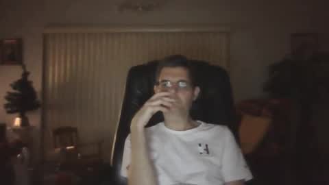 hunkmasclefad458 online show from 2, 12, 2025