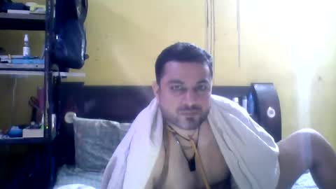 hunkster102 online show from 29, 4, 2026