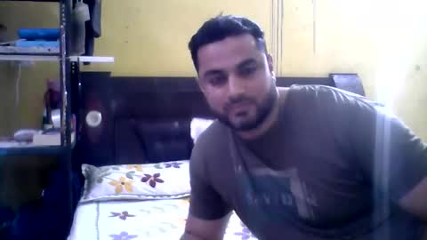 hunkster102 online show from 30, 4, 2026