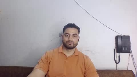 Snapshot of hunkster102 chatting on 19, 5, 2026 hunkster102 online show from 19, 5, 2026