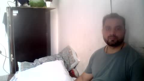 Snapshot of hunkster102 chatting on 30, 5, 2026 hunkster102 online show from 30, 5, 2026
