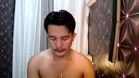 hunkylloyd online show from 17, 2, 2025