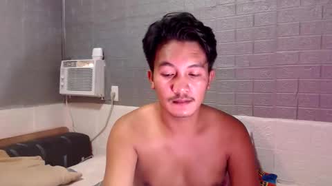 hunkylloyd online show from 4, 4, 2026