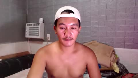 hunkylloyd online show from 6, 4, 2026