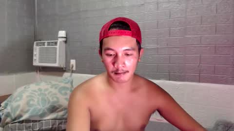 hunkylloyd online show from 16, 4, 2026