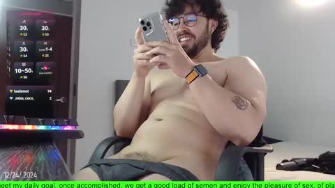 Snapshot of hunter_of_mn chatting on 25, 12, 2024 online show from 25, 12, 2024