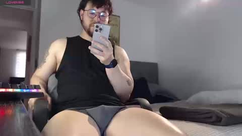 Snapshot of hunter_of_mn chatting on 25, 9, 2025 online show from 25, 9, 2025