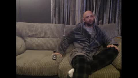 Snapshot of hunterandesme chatting on 14, 1, 2025 HunterandEsme online show from 14, 1, 2025