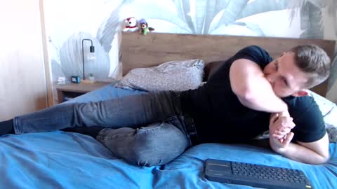 Snapshot of hunterbridges chatting on 1, 2, 2025 Hunter Bridges online show from 1, 2, 2025