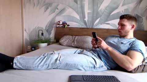 Snapshot of hunterbridges chatting on 9, 2, 2025 Hunter Bridges online show from 9, 2, 2025