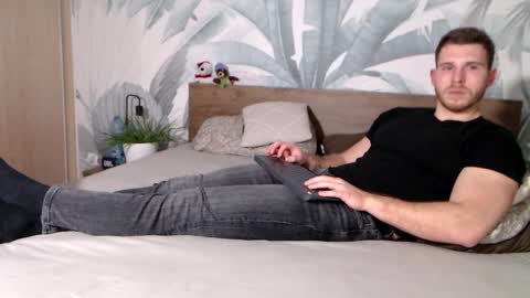 Snapshot of hunterbridges chatting on 9, 2, 2025 Hunter Bridges online show from 9, 2, 2025