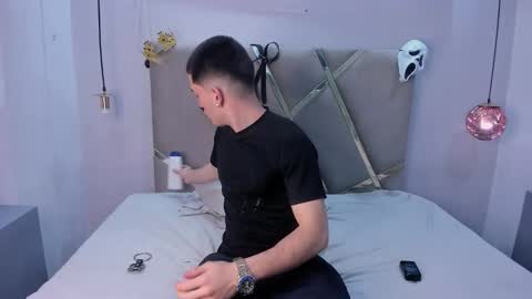 hunterheat_ online show from 11, 10, 2025