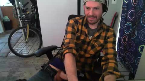 Hunter XX 420 online show from 4, 5, 2026