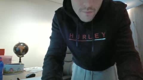 hurley7890 online show from 28, 1, 2025