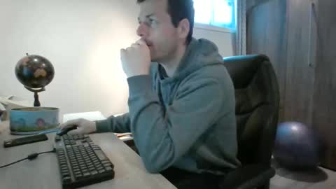 hurley7890 online show from 30, 1, 2025