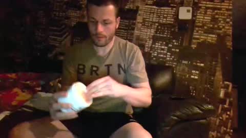 hurley7890 online show from 12, 2, 2025