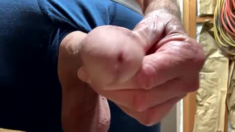 Snapshot of huskey300 chatting on 6, 10, 2025 huskey300 online show from 6, 10, 2025